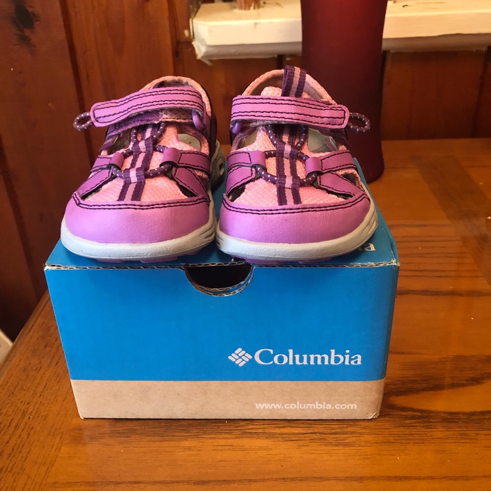 Columbia toddler sandals .